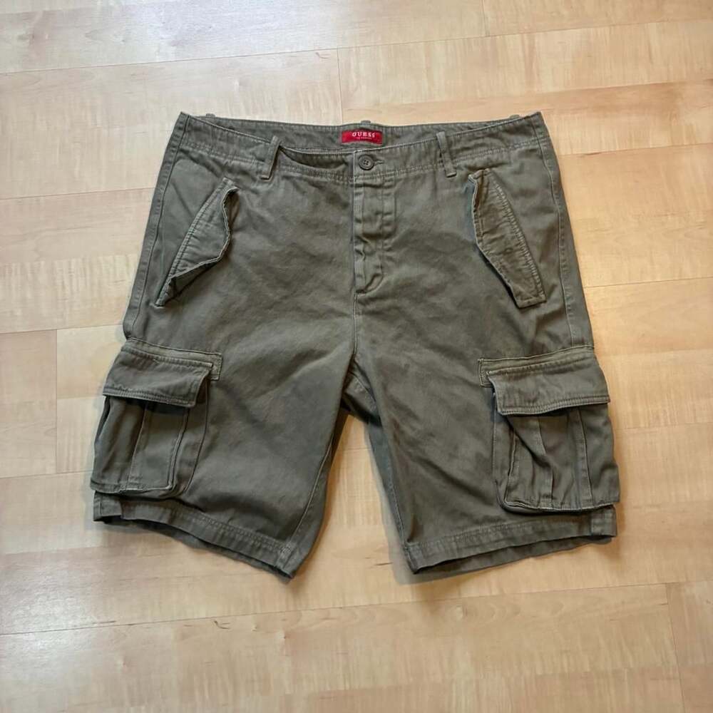 Vintage Y2K Guess Los Angeles Olive Green Cargo Shorts